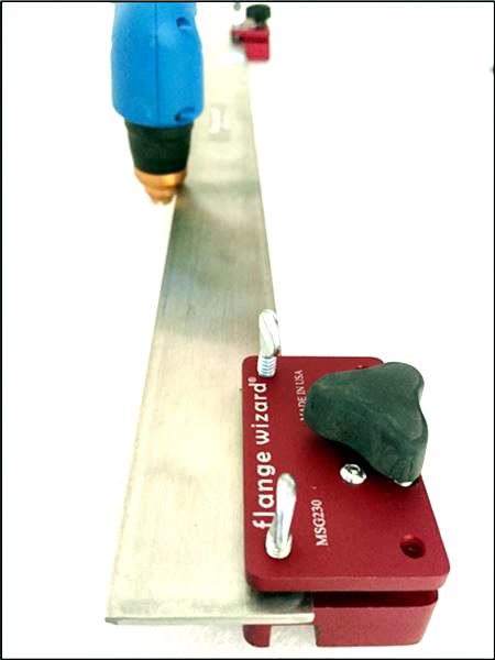Magnetic Straight Edge Guide with On/Off Switches for Plasma Cutting